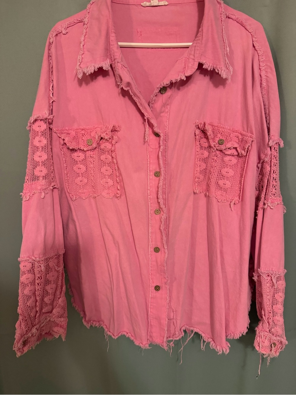Women’s Pink Lace-Pocket Button-Down Shirt